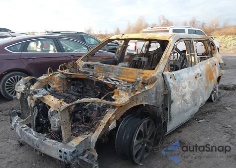 2021 Toyota Highlander Xle z USA, uszkodzony, nr VIN 5TDGZRBH1MS160984